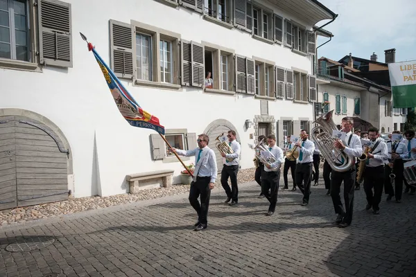 ericberger abbaye perroy 26 fanfare 12