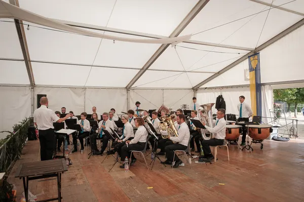 ericberger abbaye perroy 26 fanfare 22