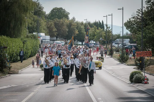 ericberger abbaye perroy 26 fanfare 38