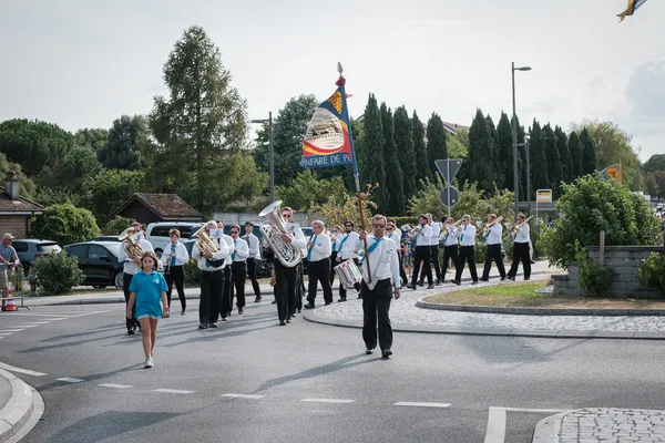 ericberger abbaye perroy 26 fanfare 41